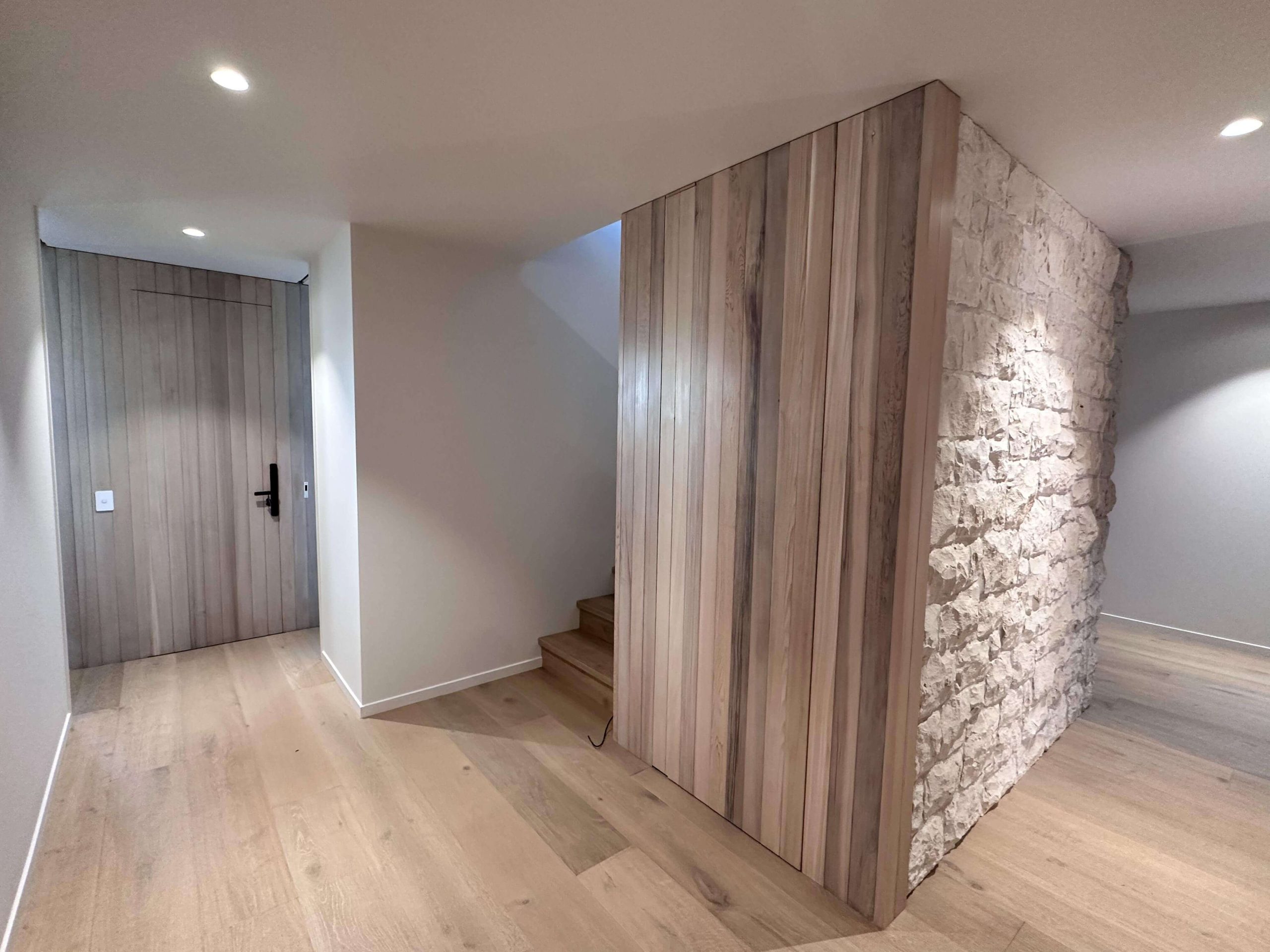Stone and timber detail - builder in Selwyn district